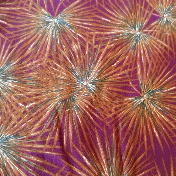 LuLaRoe TC Leggings - Picture 2 of 3